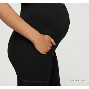 Black Zamora™ Maternity Jogger Scrub Pants
